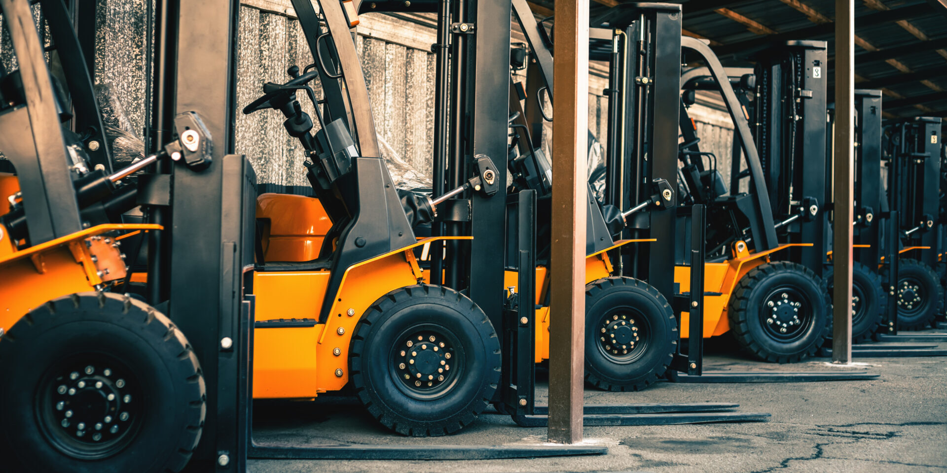Forklift Management; 3 Smart Forklift Systems for Increasing Safety and